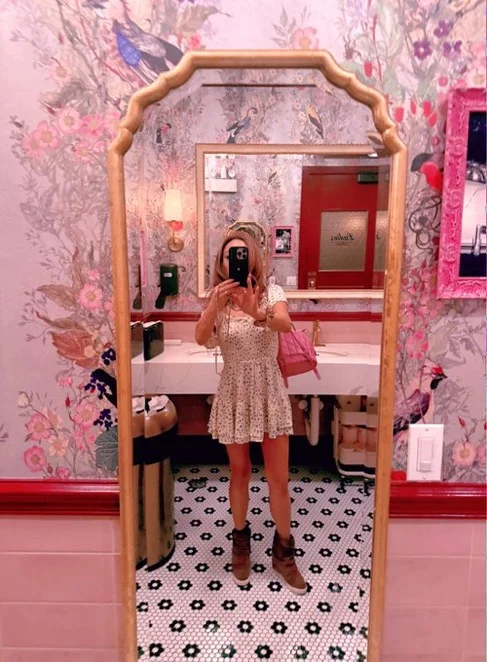Mollani Maui escort gallery image